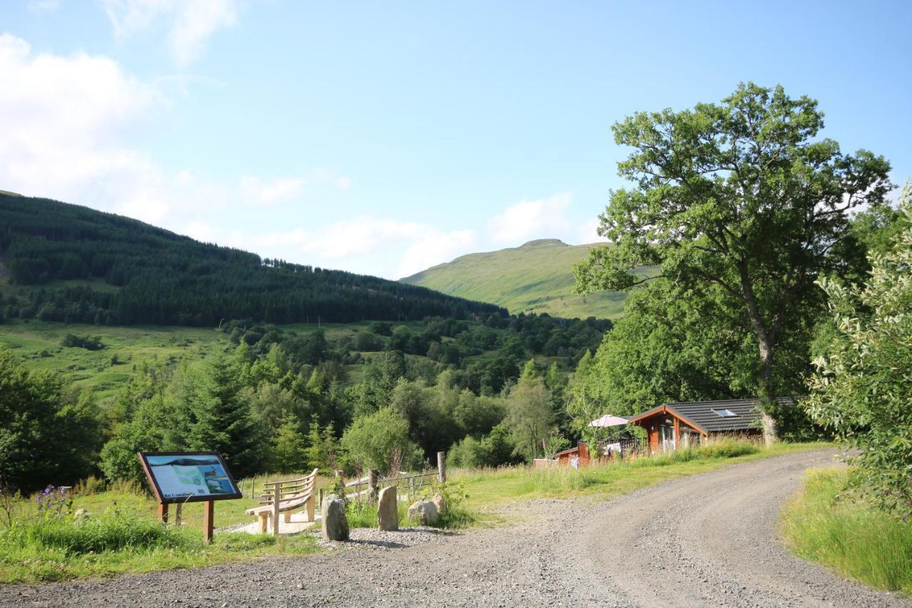 Balquhidder Braes Holiday Park Lodges, Mostly With Hot Tubs And Pet Friendly, Ev Facilities ล็อคเฮิร์นเฮด ภายนอก รูปภาพ