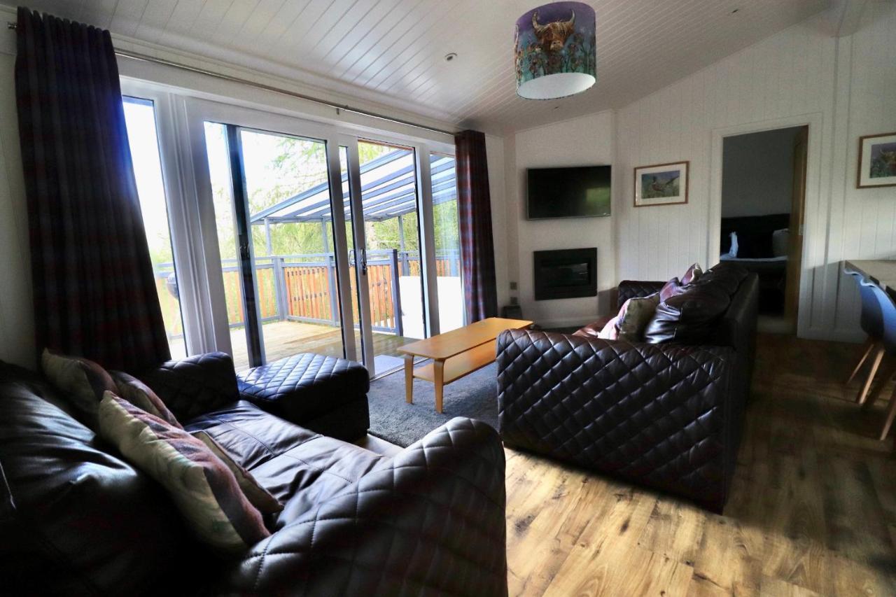 Balquhidder Braes Holiday Park Lodges, Mostly With Hot Tubs And Pet Friendly, Ev Facilities ล็อคเฮิร์นเฮด ภายนอก รูปภาพ