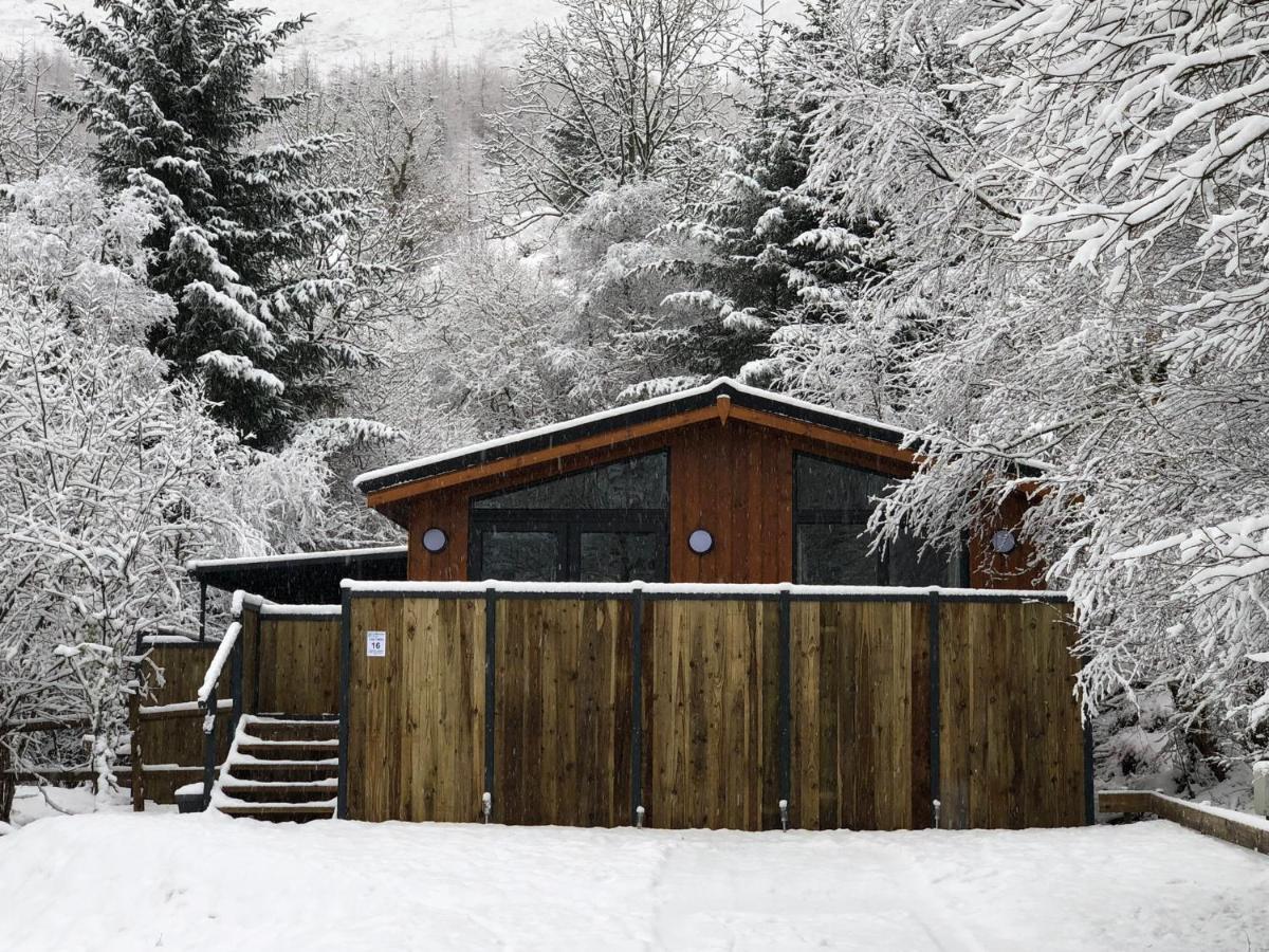 Balquhidder Braes Holiday Park Lodges, Mostly With Hot Tubs And Pet Friendly, Ev Facilities ล็อคเฮิร์นเฮด ภายนอก รูปภาพ