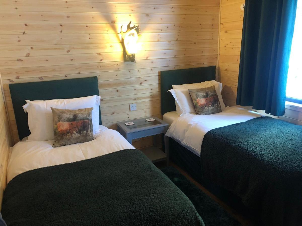 Balquhidder Braes Holiday Park Lodges, Mostly With Hot Tubs And Pet Friendly, Ev Facilities ล็อคเฮิร์นเฮด ภายนอก รูปภาพ