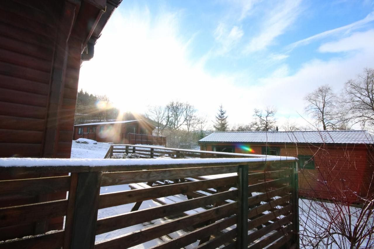 Balquhidder Braes Holiday Park Lodges, Mostly With Hot Tubs And Pet Friendly, Ev Facilities ล็อคเฮิร์นเฮด ภายนอก รูปภาพ