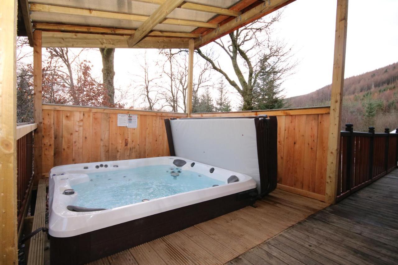 Balquhidder Braes Holiday Park Lodges, Mostly With Hot Tubs And Pet Friendly, Ev Facilities ล็อคเฮิร์นเฮด ภายนอก รูปภาพ